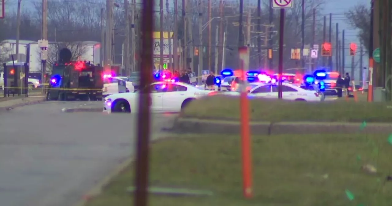 Suspect Killed After Firing Shots at Police During Chase in Indianapolis