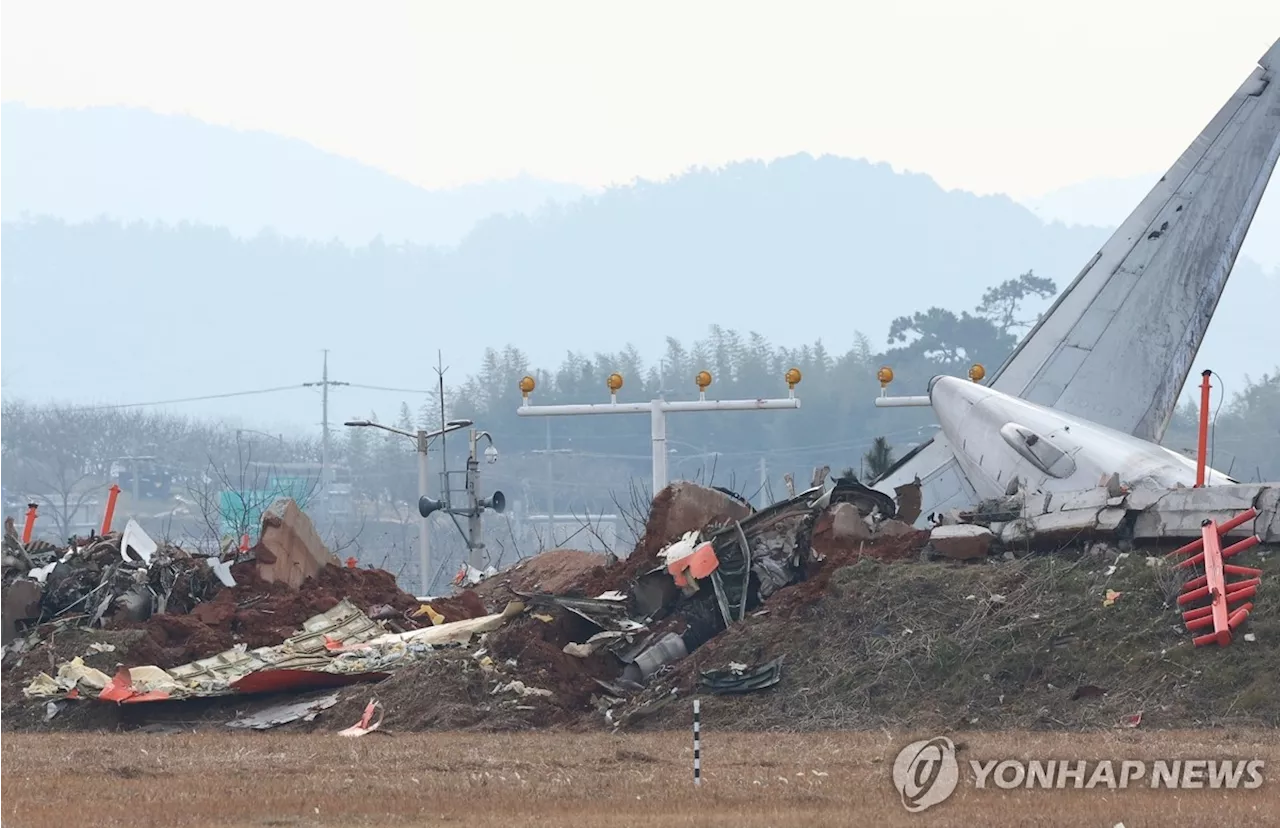 여객기 충돌 콘크리트 구조물이 피해 키웠나 [제주항공 참사]