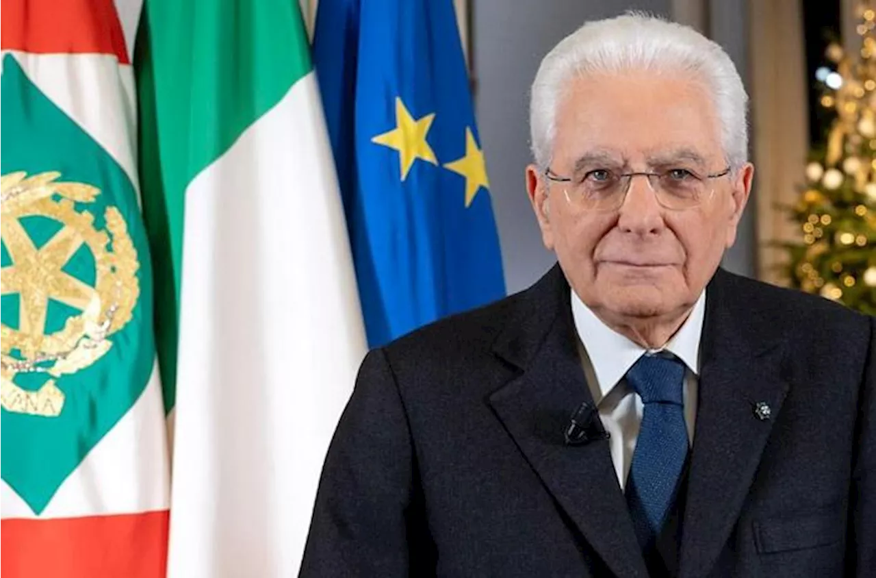 Mattarella: 'La barbarie non risparmia nemmeno il Natale', Urgenza di pace