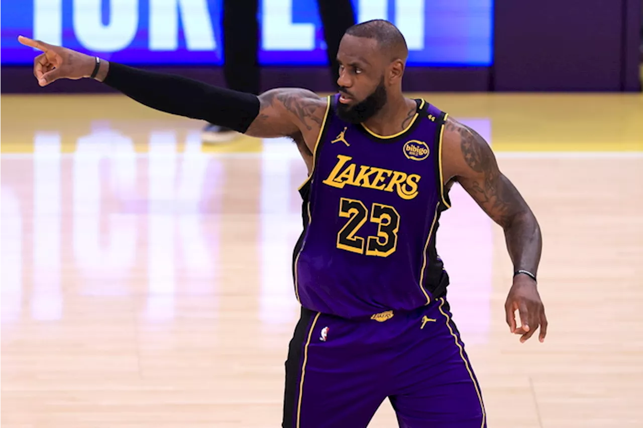 Nba: LeBron James, 'Potrei giocare per altri 7 anni, ma non lo farò'