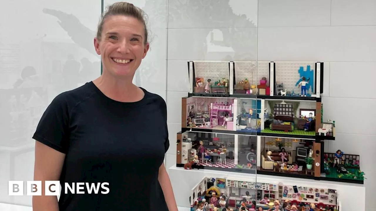 Lego Artist's Childhood Passion Becomes Masterpiece Gallery Feature