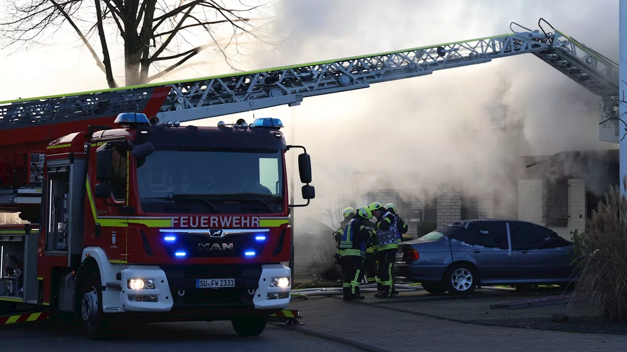 Familienstreit vor Brand: Mann (77) soll Haus angezündet haben