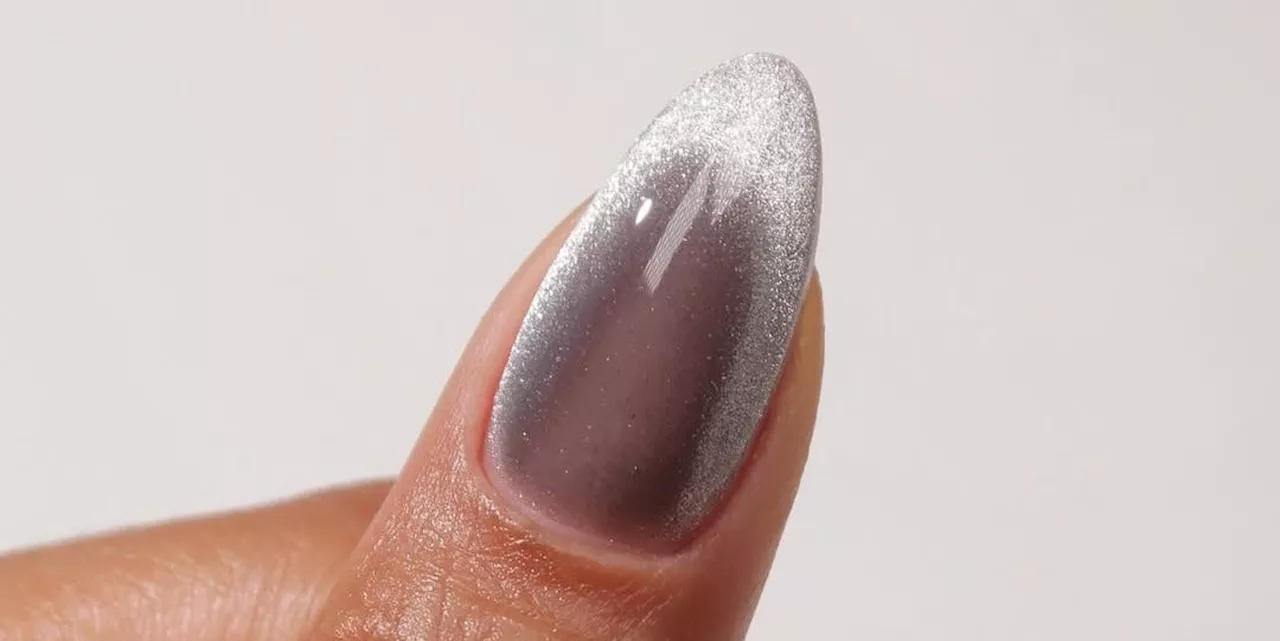 Unghie Cat-Eye: La Tendena Manicure 2025