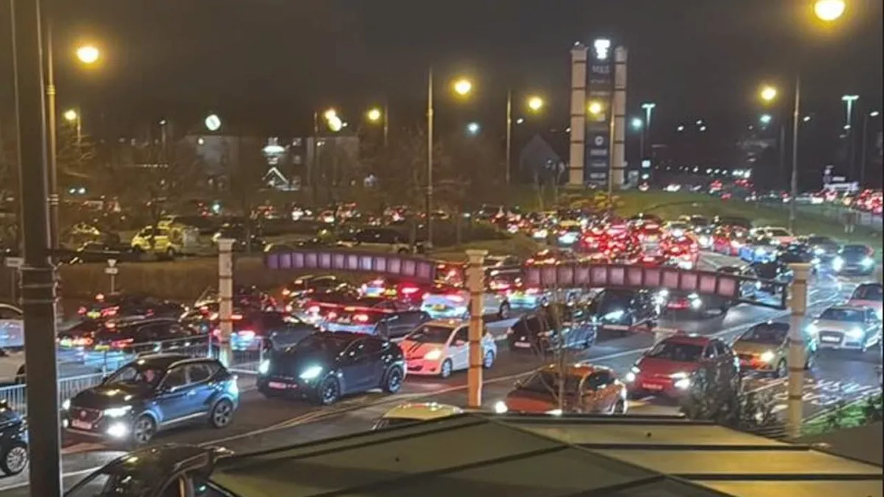 Five-Hour Traffic Jam Causes Mayhem at Manchester Shopping Mall