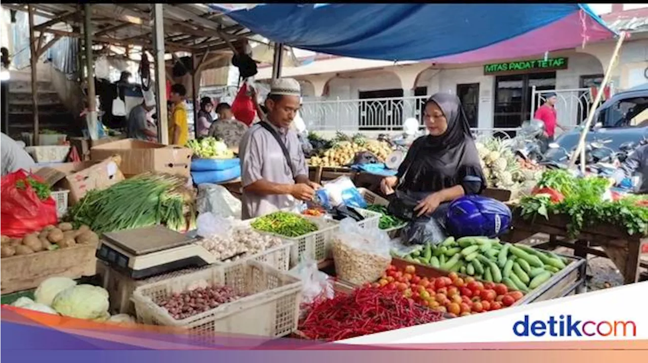 Harga Cabai Melonjak 100 Persen di Pasar Badak Pandeglang