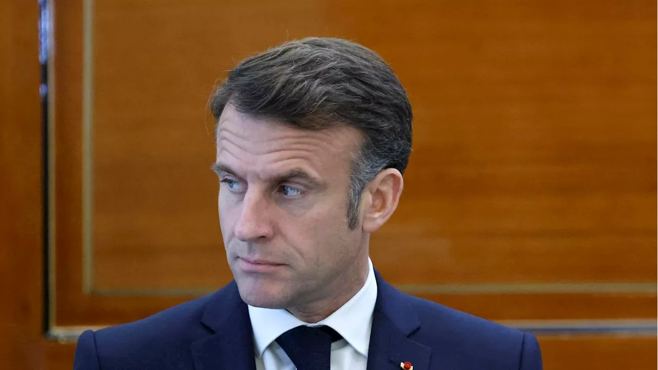 Les vœux de Macron 2025 : un tournant après une année politique agitée