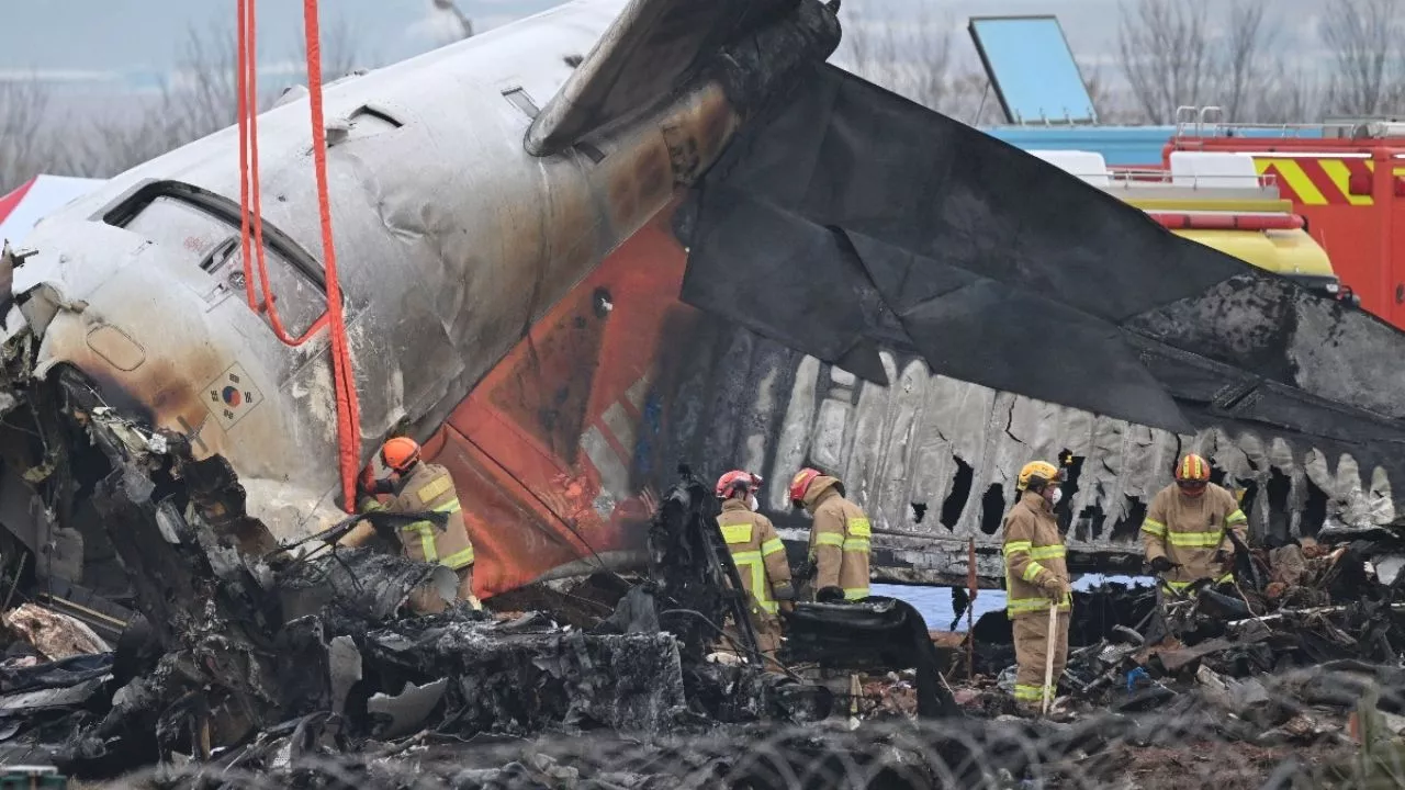 Avión de Jeju Air se estrella en Corea del Sur, dejando al menos 179 muertos