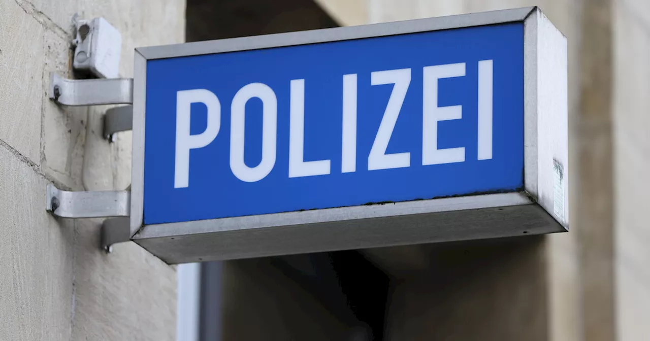 41-Jährige soll Seniorin in Regensburg niedergeschlagen haben