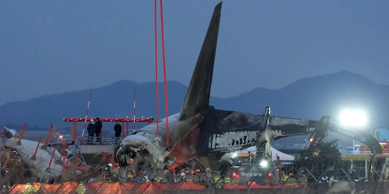 Tragedia aereo in Corea del Sud: 179 morti nell'incidente Jeju Air