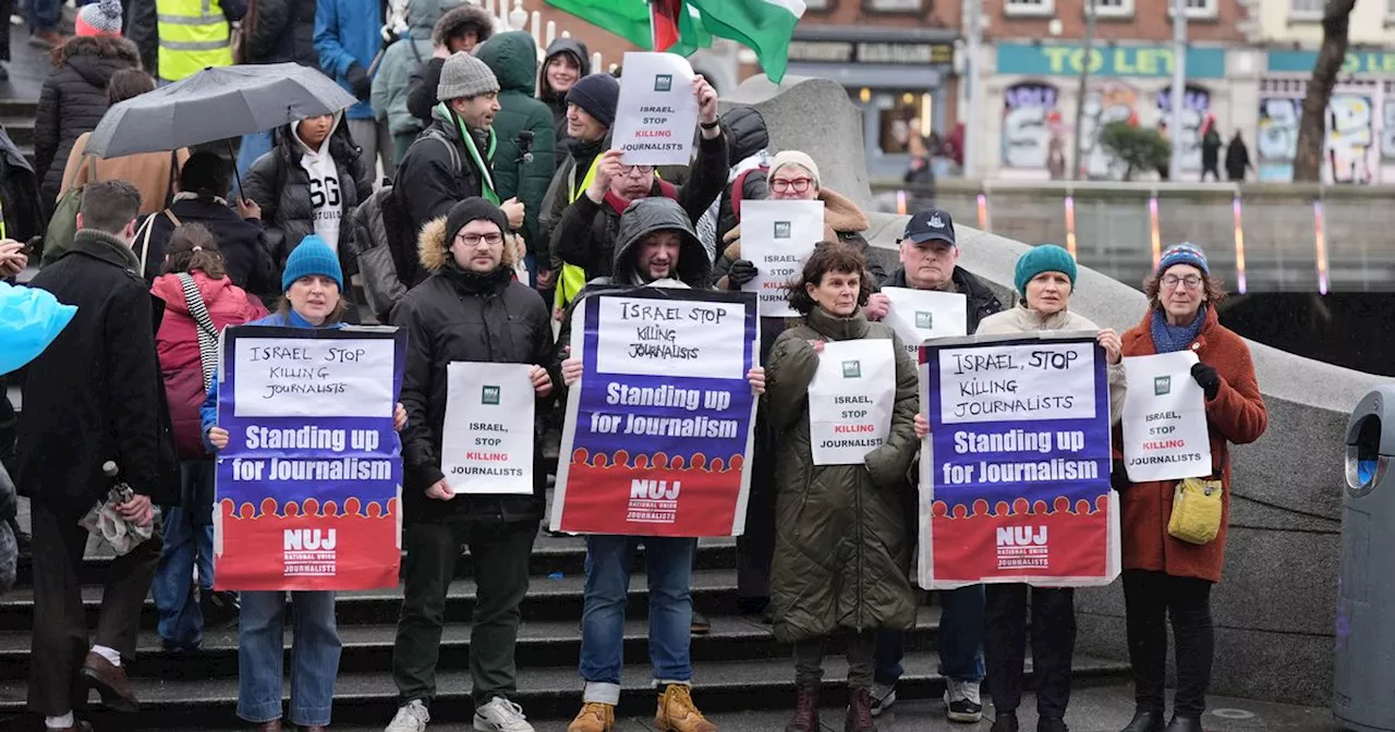 Dublin Journalists Hold Vigil for Palestinian Colleagues Killed in Gaza