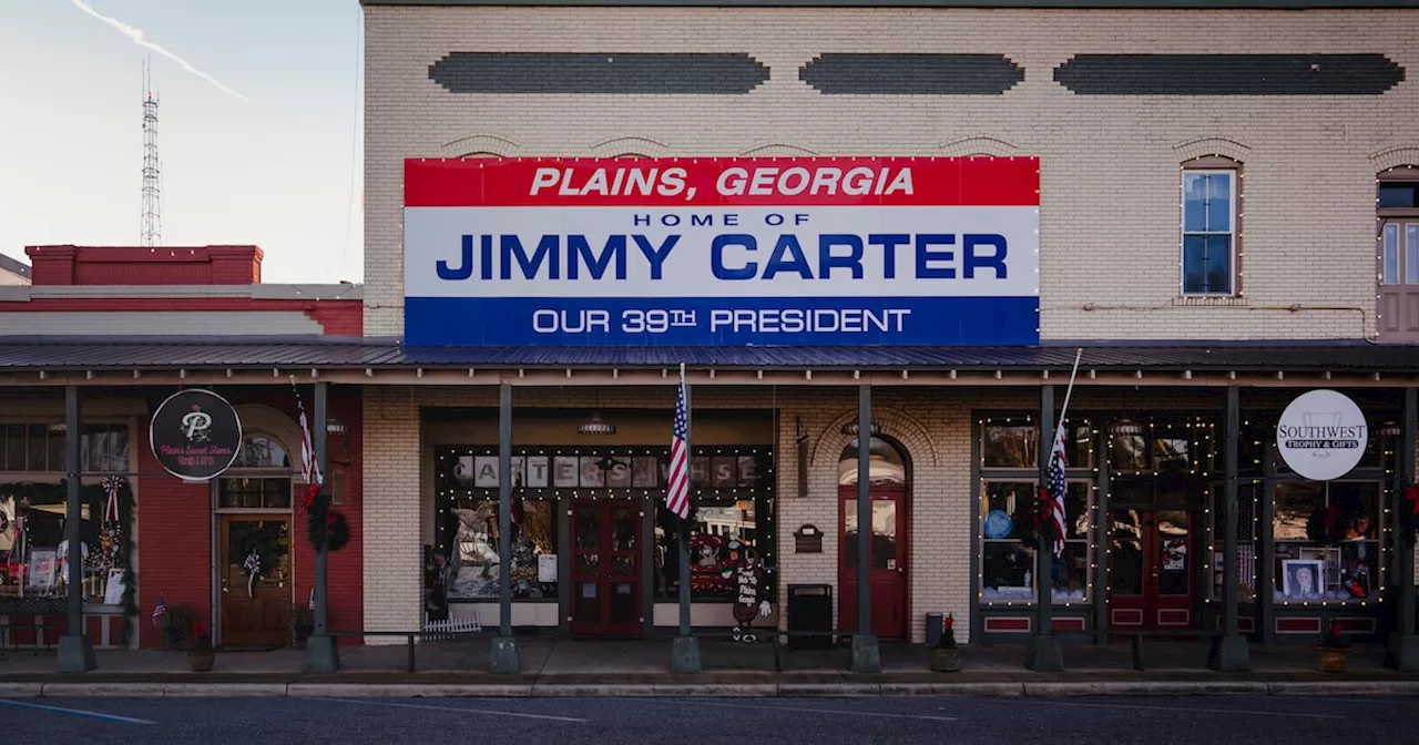 Plains, Georgia, Mourns Carter's Passing