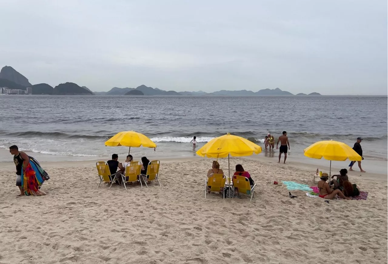 Réveillon no Rio: Calor e Nebulosidade marcam o dia, mas virada sem chuva