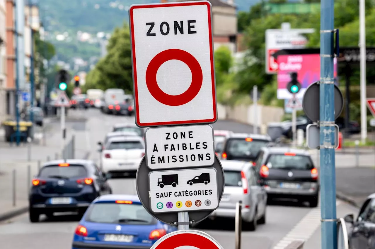 Nouvelles Restrictions de Circulation dans les ZFE à Paris et Lyon