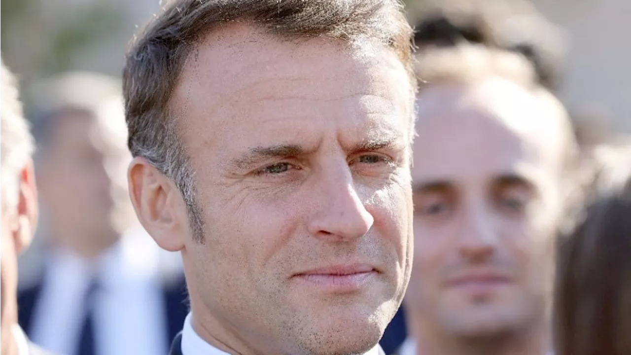 Emmanuel Macron adresse ses vœux aux Français pour espérer tourner la page de la dissolution