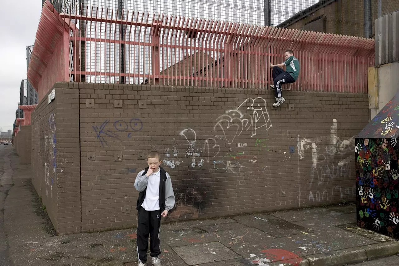 Le Chant du Prophète : Un Portrait de Courage en Irlande Opprimée