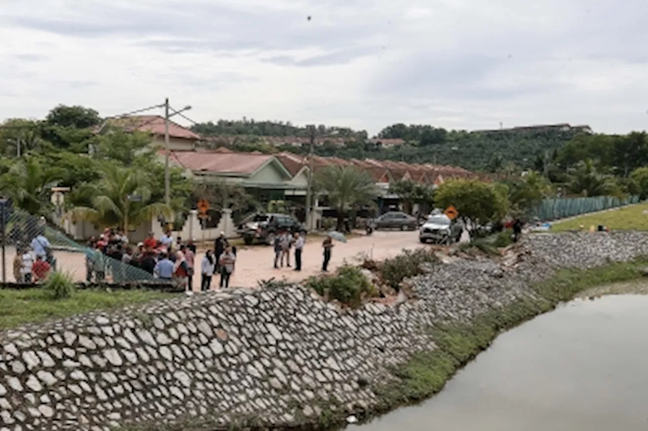 Taman Seri Alam Residents Demand RM10,000 Compensation After Second Flood