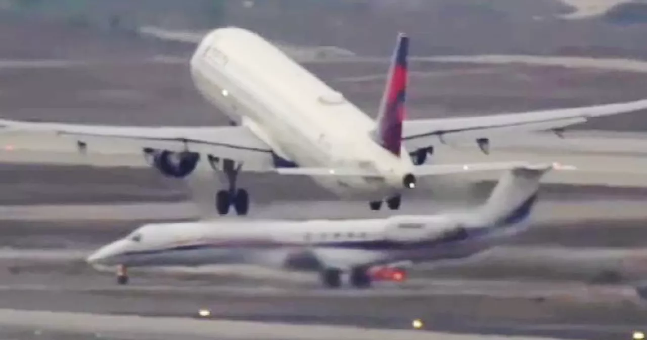 Gonzaga Basketball Team's Jet Nearly Crosses Runway at LAX