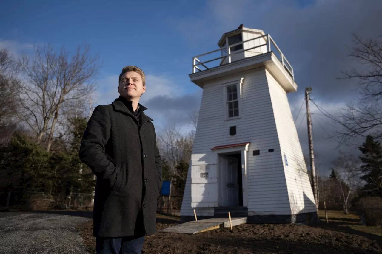 Nova Scotia Relocates Historic Lighthouse Due to Coastline Erosion