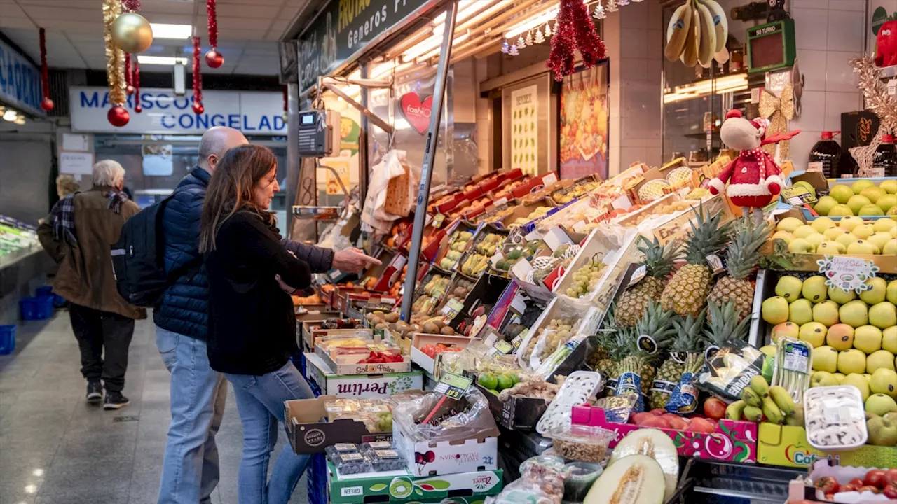 Facua denuncia subidas ilegales en los precios de alimentos con el IVA reducido