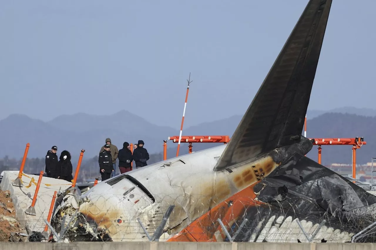 U.S. Investigators Examine Site of Fatal Boeing 737-800 Crash in South Korea