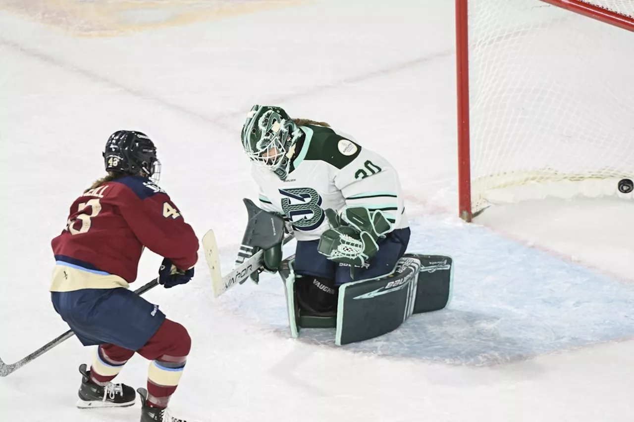 Victoire beat Fleet 3-1 for fourth straight win, move to top of PWHL standings