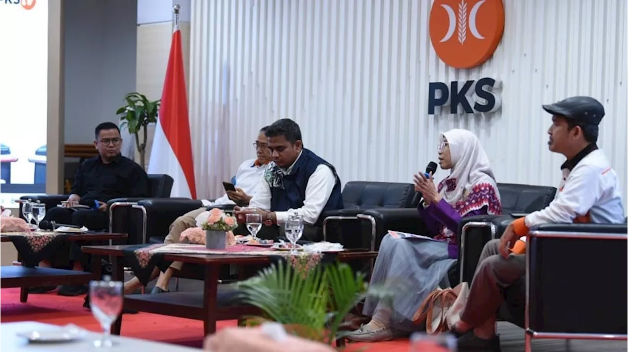 PKS Kritik UU Cipta Kerja dan Dampak PHK Massal