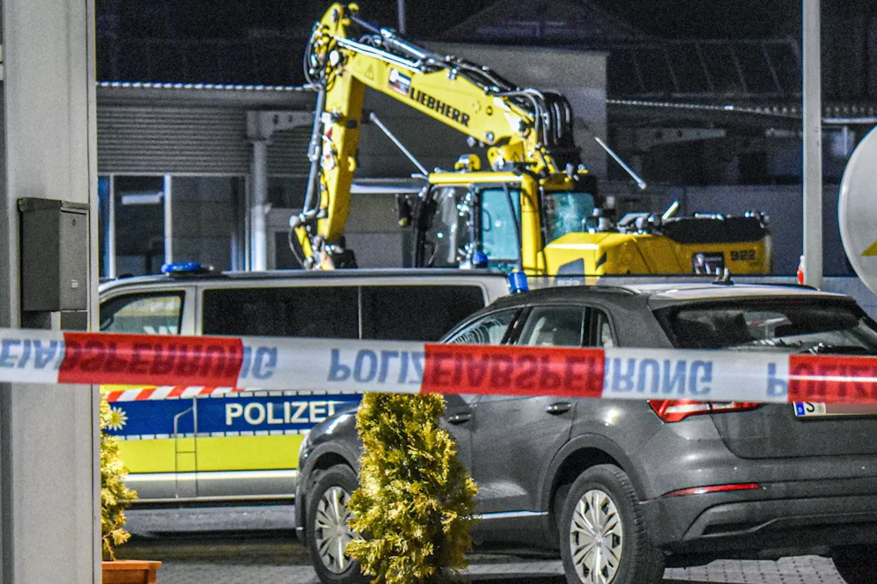 Polizei erschießt Mann nach Zerstörungsfahrt mit gestohlenem Bagger