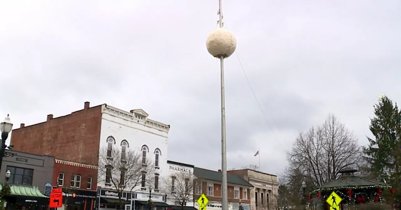 New Year's tradition popping back up in Chagrin Falls