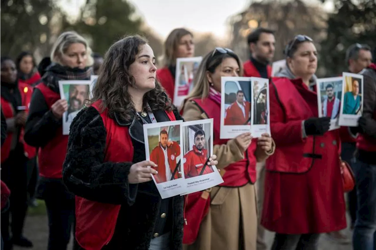 Red Cross Executes Candlelight Vigil for 31 Fallen Colleagues in Geneva