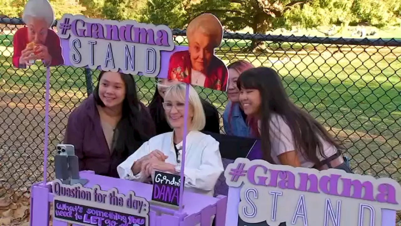 Grandma Stand offers a respite for overwhelmed New Yorkers