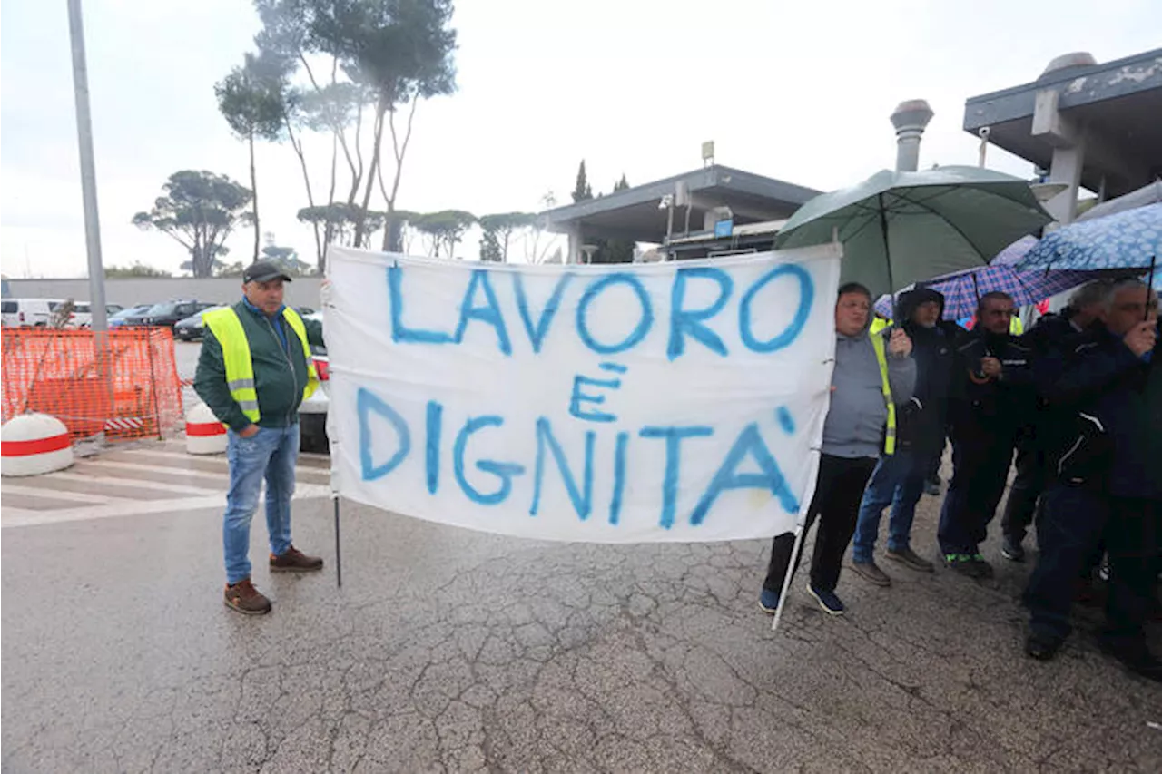 Stellantis, 500 milioni per l'automotive se la produzione è italiana. Urso: 'Mi aspetto novità concrete'