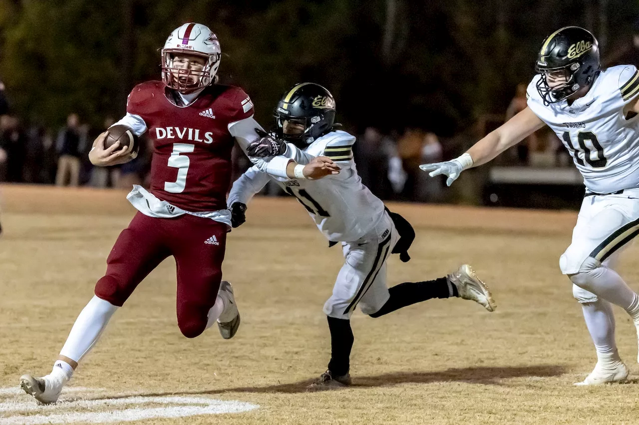 Quarterback leads his team to the championship, picks up Player of the Week honors