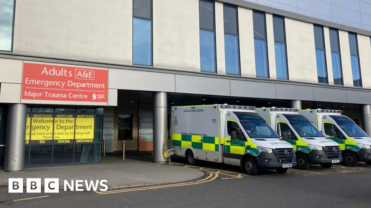 Senior Doctors Request Major Incident Declaration Overwhelmed Glasgow Hospital