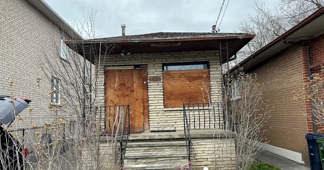 Toronto house destroyed by fire priced at $1 million