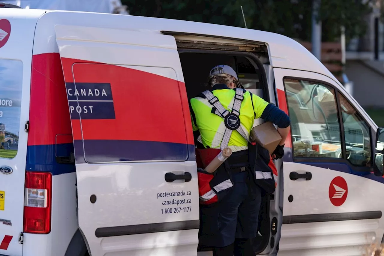 In the news today: Pressure up on feds to intervene in postal strike