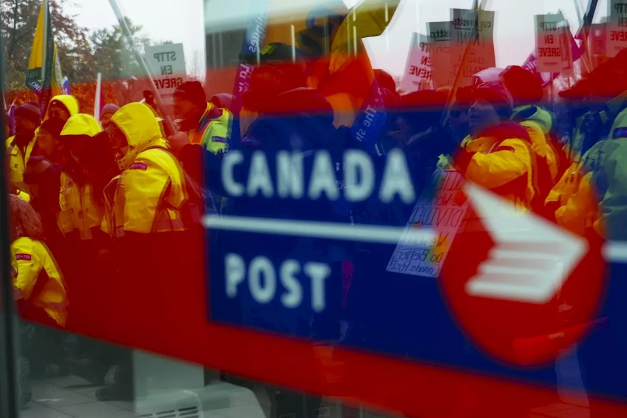 Retail Council of Canada Calls for Federal Action Amid Postal Strike