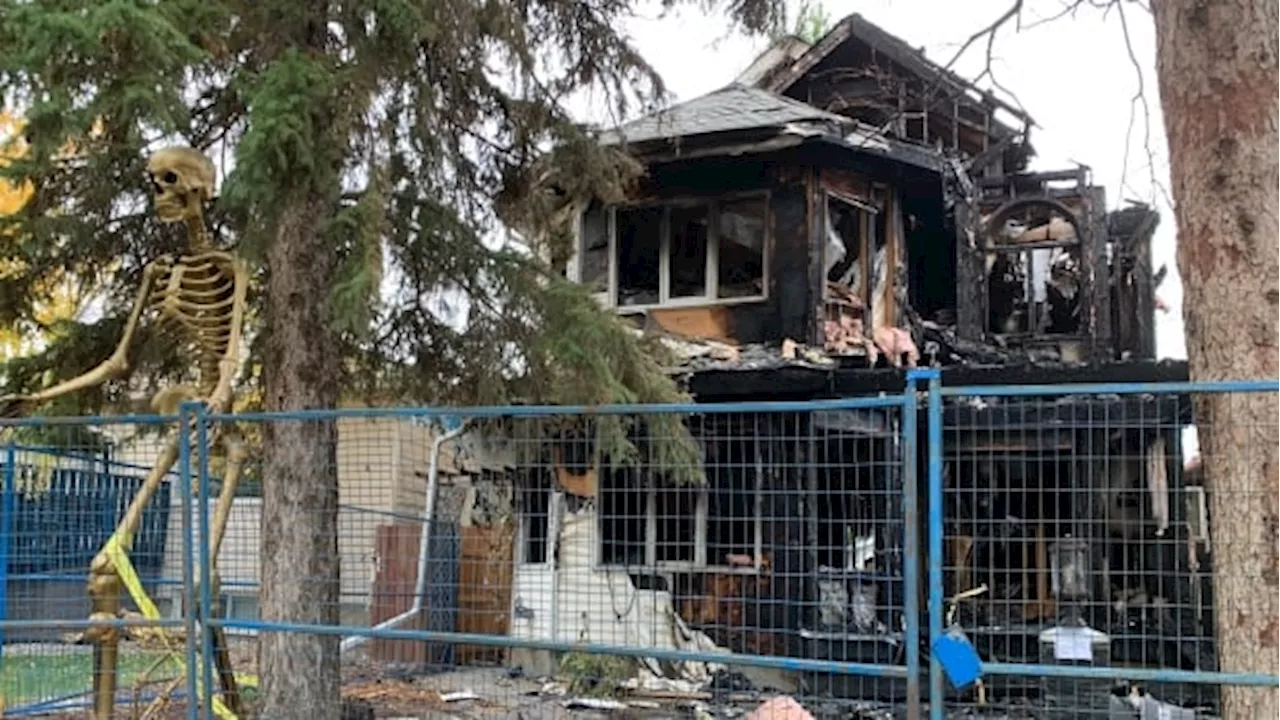 Edmonton, Calgary police seek suspect in alleged arson extortion case