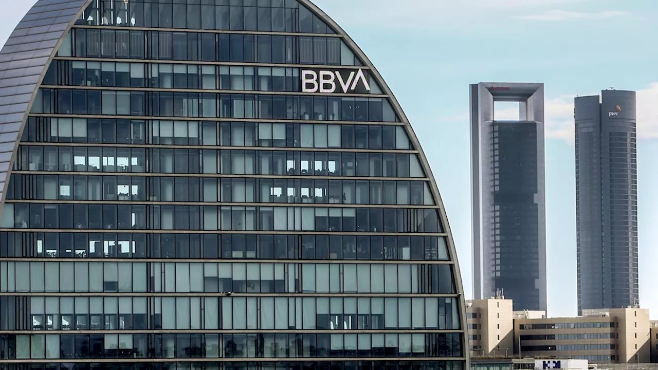 El BBVA llega a un acuerdo con CBRE e Intrum para ofrecer servicios inmobiliarios a los clientes de banca privada