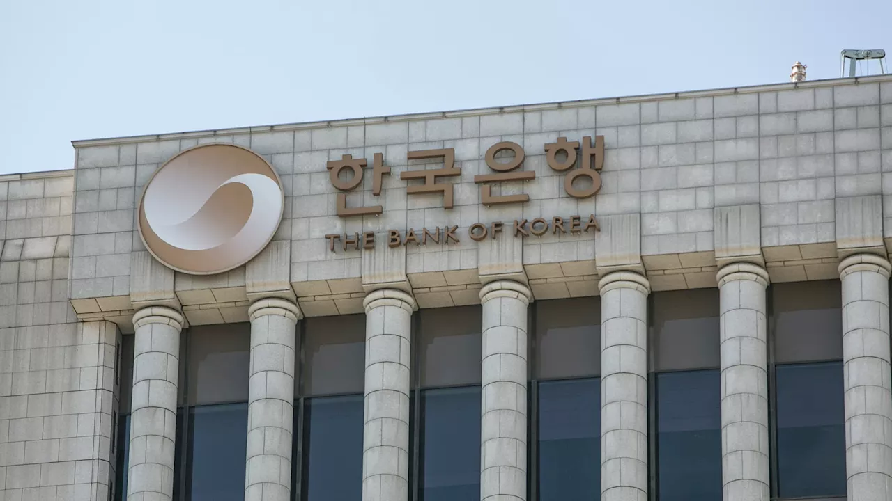 South Korea's Bank of Korea Holds Emergency Meeting Amid Martial Law Declaration