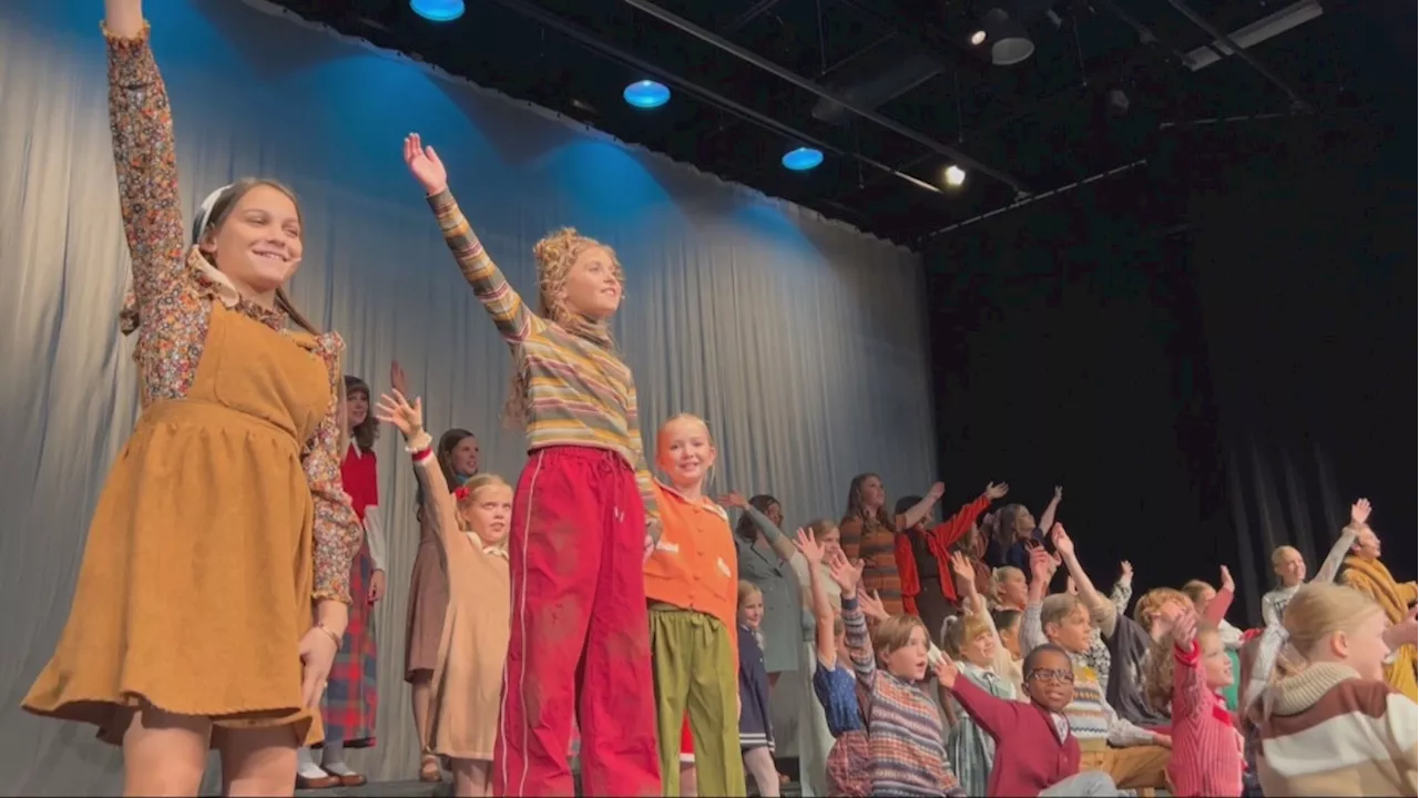 Calgary community theatre gives young kids the chance to shine