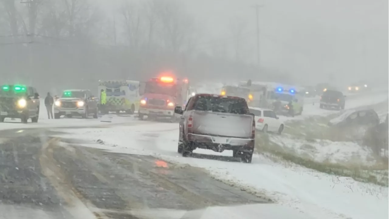 Serious crash north of Kingston, Ont. sends at least 1 to hospital