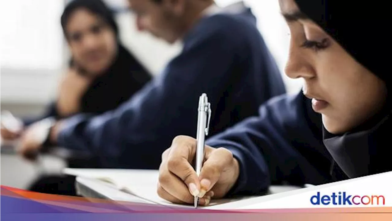 Adab Lebih Tinggi dari Ilmu, Begini Maknanya dalam Pepatah Arab