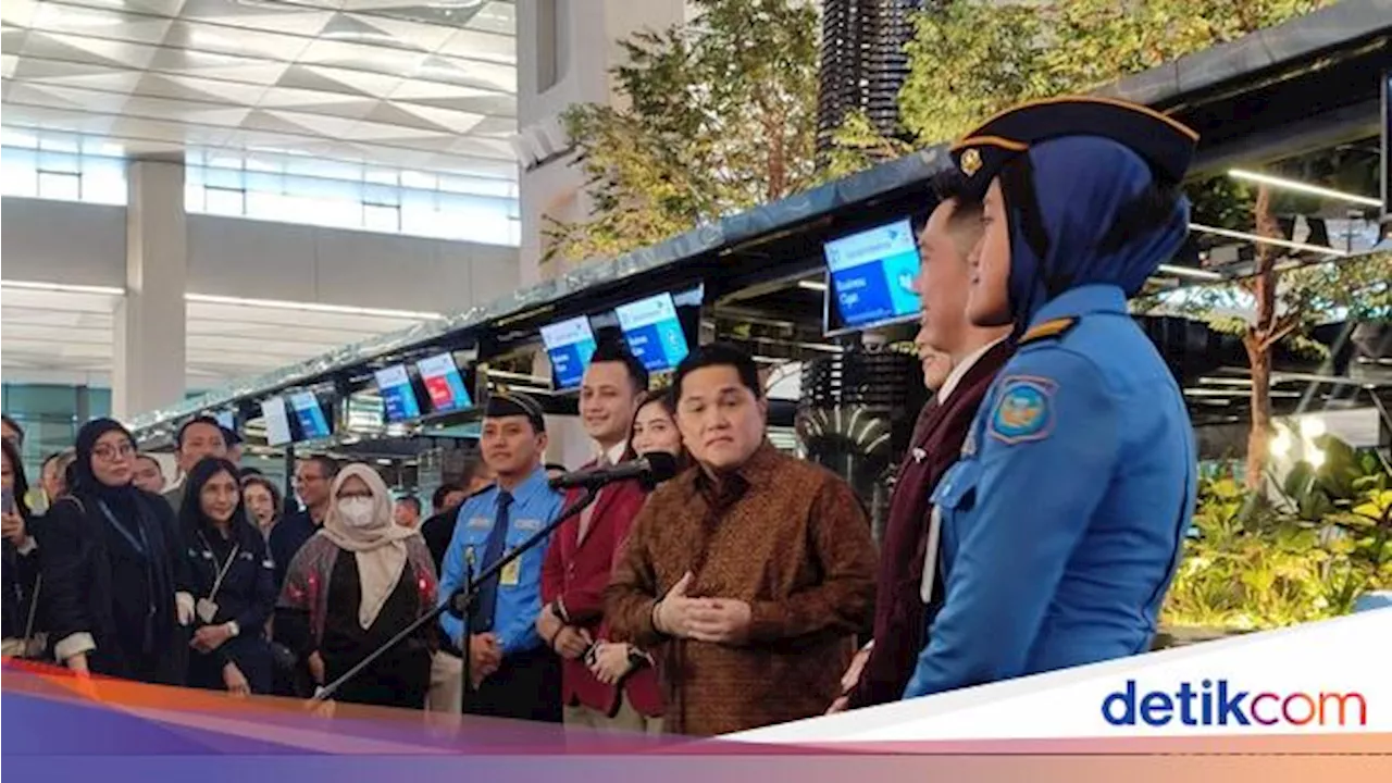 Jelang Nataru, Erick Thohir Cek Harga Tiket Pesawat di Bandara Soetta