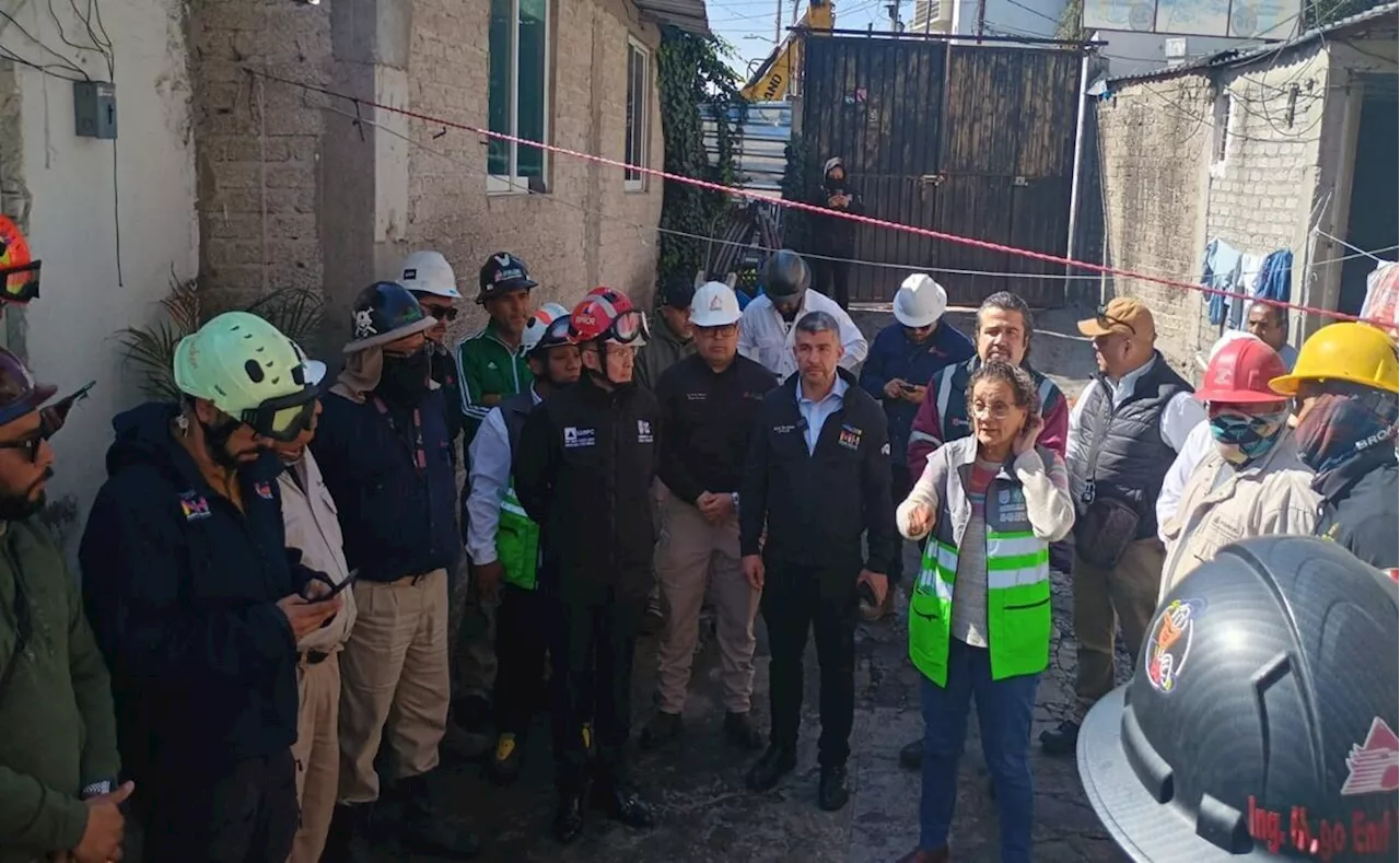 Atienden toma clandestina de hidrocarburos en alcaldía Miguel Hidalgo; Myriam Urzúa y autoridades de Pemex en el sitio