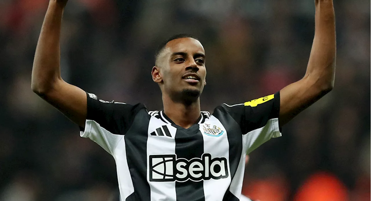 Alexander Isak startar för Newcastle i tuff match mot Liverpool