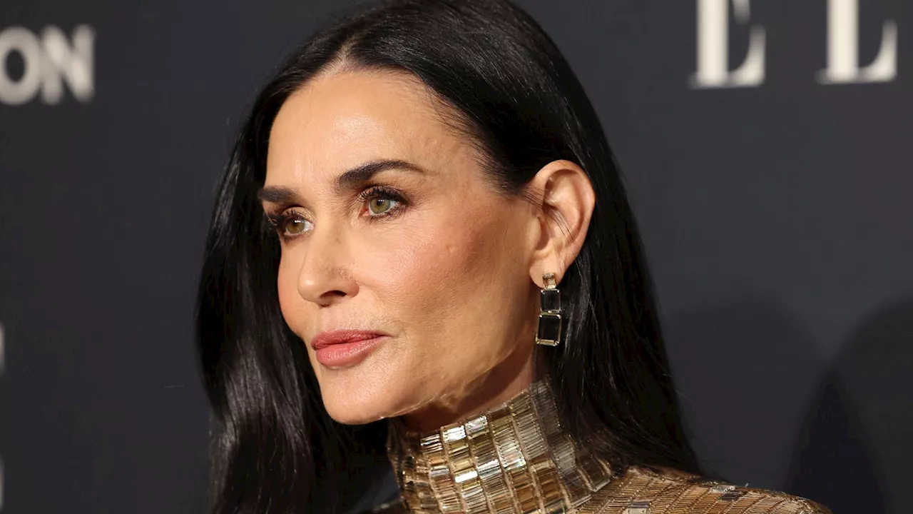 Demi Moore Brille au Tapis Rouge des Gotham Awards 2024