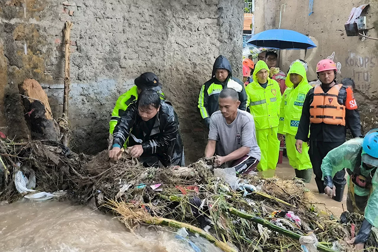 Bencana Sukabumi, 2 Orang Meninggal Tertimbun Longsor