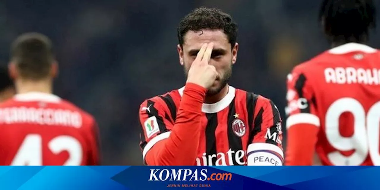 Davide Calabria Berselebrasi Setelah Mencetak Gol Untuk AC Milan