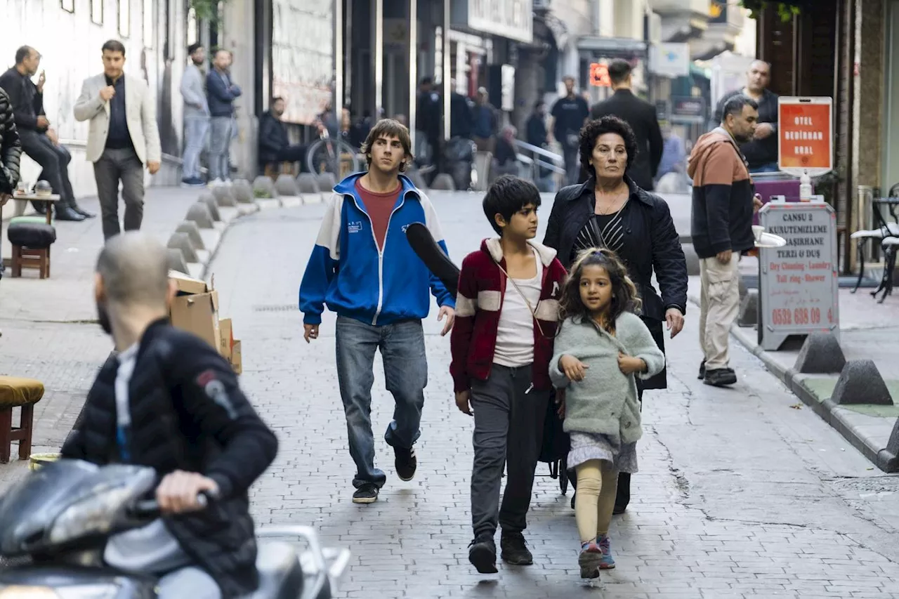 « Crossing Istanbul » de Levan Akin, à la rencontre de la différence