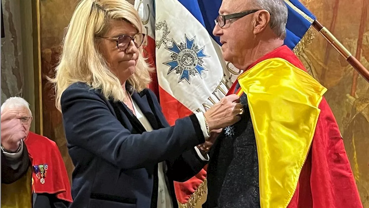 Le docteur Philippe Adam décoré de l’ordre national du Mérite à Toulouse